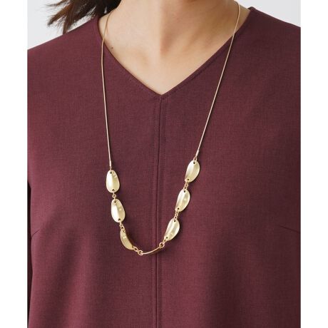 [^ԁF0405573]y₩ŗȃv[gԃlbNXBؔAH̃R[fBl[gɗD؂₩ĂAԂт̂悤ȃ`[tłBԂ̃lbNXɏd˂ĕtĂiȈۂɎdオ܂B