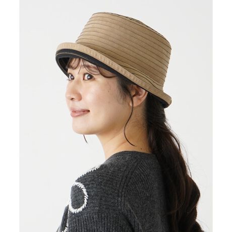 [^ԁF0406152]ׂXgCṽfUC{Å𐶂ݏoĂVvŃX^CbVȃoPbgnbgłBfނ͂肵ĂȂyʂŁAԂ̒płKłBJWAtH[}܂ŁALV[Ŋ􂵂܂B