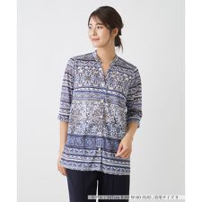 花柄スキッパーブラウス