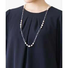 レリアン(Leilian)のロングネックレス