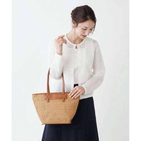 [^ԁF0404763]lĤȂ߂炩ȑfނ̃bVnŁAlۂƋGߊ̂y₩𗼗Bgɂ֗ȃTCYg[gobÓAJWAɂꂢ߂ɂȂnރVvD|CgłB