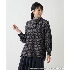 洗えるブラウス