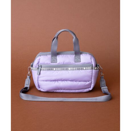 [^ԁF0305798]55th LeSportsacR{ACeӂƂtH̃NX{fBobOBN₩ȃJ[WJVNłBTTƂG̃VCj[fނɒ킽ĂӂƗ̓IɎdグĂ܂Bɂ̓AIWivggpB|Pbg[g₷obOłByLeSportsac/X|[gTbNz1974NɃj[[NŒaBlXȃJ[vg̃iCfނɁAuh̃Se[vzVvŌyJWAobOBO[oɓWJĂuhłB