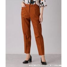 レリアン(Leilian)のテーパードパンツ