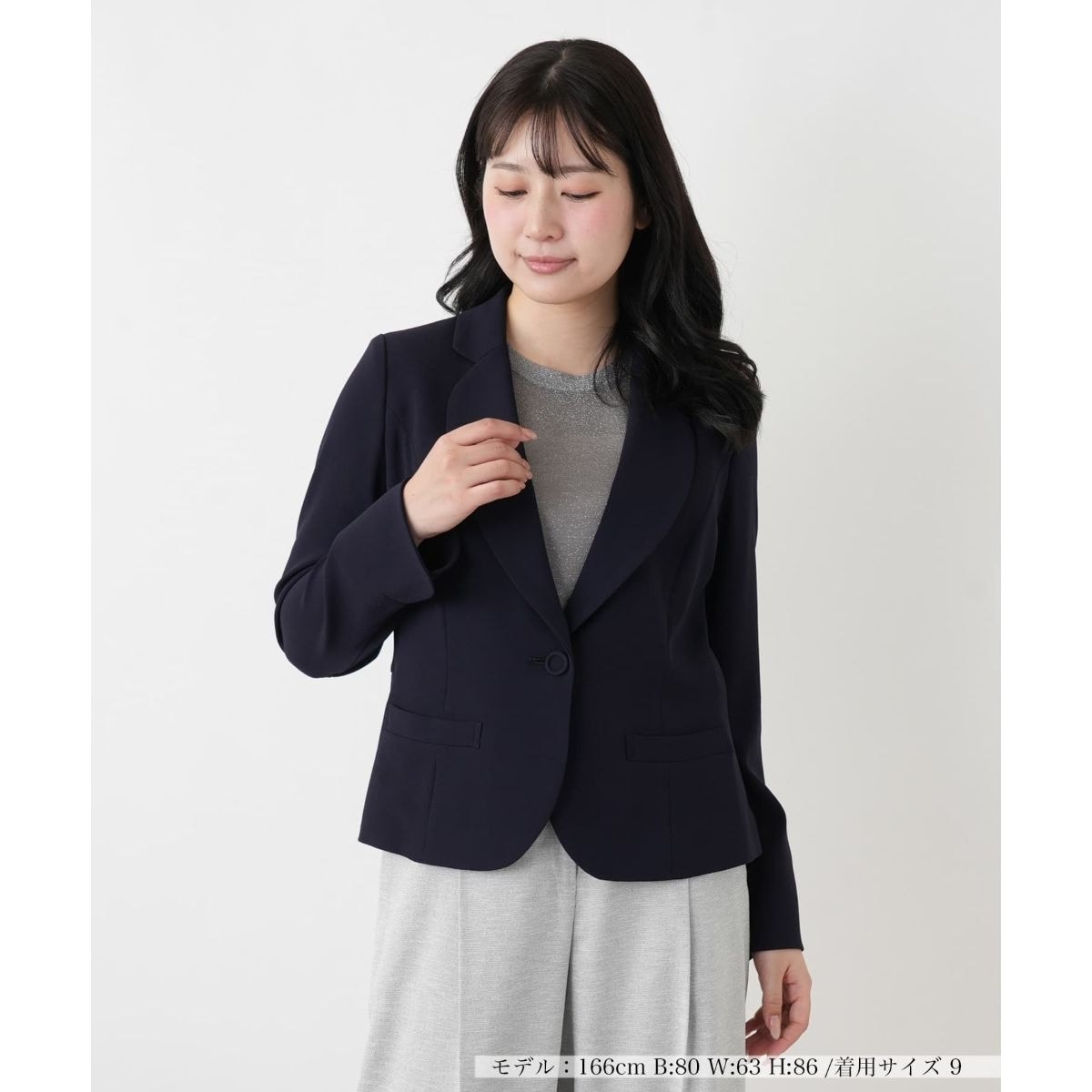 新品　下げ札あり　スリーブ　2WAYブルゾン　グレディブリリアン ラリアムー バックペプラムジャケット | レリアン(Leilian) | マルイウェブチャネル