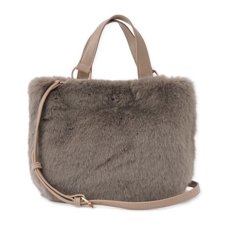 [^ԁF1505686]------------------------------------pV[YFHO|PbgF0|PbgF2tiFV_[XgbvO-------------------------------------ӂӂƂ_炩ȑfފ͂̃nhobOB|GXêƂ@ۑfނ́AڂɂgADۂ^܂BnhV_[Xgbvɂ͐lHvgpAّfނ̑gݍ킹ꂽANZgɁB֗ȃV_[RtĂA|΂ߊ|ƂĂg܂B̓|GXefނ̗ntŁȀoX[YłBJWAȂi˔fUCŁAgAƂo܂ŁALʂŊ􂷂邩킢炵_łBi̐F́ABeꏊ̂Aql̂g̋@ɂFČꍇ܂B\߂BySORAGEi\[Wjfڏiz