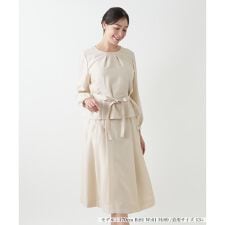 表情ボーダーノーカラーブラウススーツ