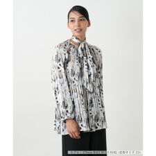 【ウォッシャブル】プリントボウタイブラウス【ROCHAS Premiere】
