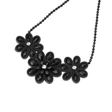 フラワーモチーフネックレス