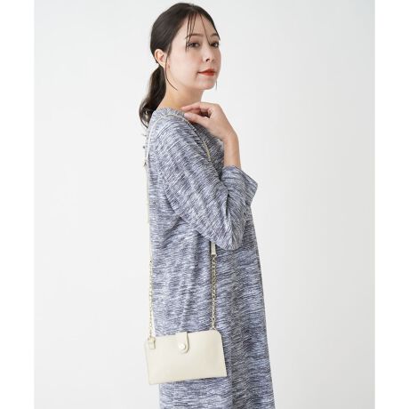 [^ԁF1501297]iȃU[fނgpAVvŐꂽfUCɎdグĂ邨zV_[łBtgɂ̓S[h̃ANZg{AiȈۂ^܂BO\ȃ`F[tXgbvɂAV_[ƂĂNb`obOƂĂgp\BƂOop[eB[V[ɕ֗ŁA@\ƃX^CbV˔ACełB艿iōj́A2025N627̃Z[JnO̓X܂ɂ̔iłB