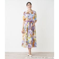 【ウォッシャブル】フラワー柄フレアワンピース【プラス企画】