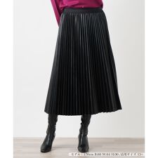 プリーツスカート