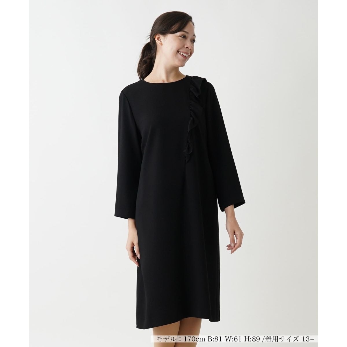 ノーカラーワンピース【プラス企画】