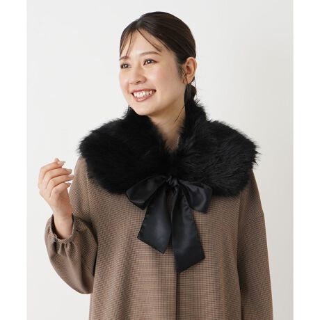 [^ԁF1404903]ё̒NёfނA猩ĂGߊY킹eBybgB傫߂̃{łȂAFŃ[hȈۂACéAŜYŏiȃR[fBl[gɂ܂Ƃ߂Ă܂Bgbv̏ォ͂AAE^[̏ォ̒pɂ߂łB