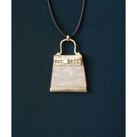 [^ԁF1405175]D͋Cт₩ȁAnhobÕ`[t炵lbNXB~L[ȐFŏH~̐[݂̂R[fBl[gɃANZgvX܂B