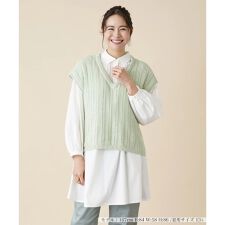 Vネックニットベスト