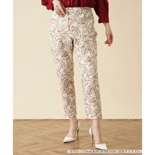 レリアン　プラスハウス(Leilian PLUS HOUSE)のプリントアンクルパンツ