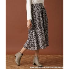 レオパード柄フレアスカート