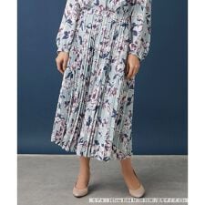 アコーディオンプリーツスカート