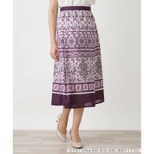 ボタニカル柄フレアスカート