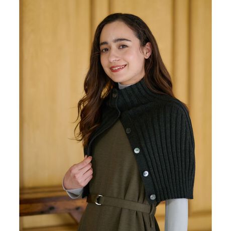 [^ԁF4400418]㋉҂炵͋Cyɉoł҂ݒn{BVcJbg\[̏ɂƉHD邾ŁAł̃N̂ȃX^CO܂Bfނ̕҂ݒnvI[o[ƍ킹΁AZbgAbṽGKgȃR[fBl[gɁB̂lbNi`ɃJo[BG߂̕ςڂ⏭łg₷A킩T̏s܂ŁAʂȃV[Ŋ􂷂ACełB֘AiF҂ݒn(4400402)AxXg(4400401)BƒŎ􂢉\łB