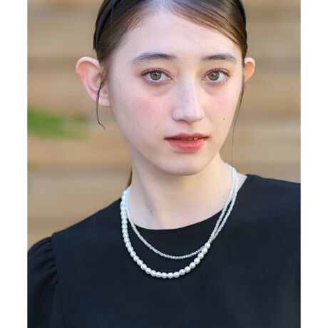 [^ԁF4500157]NArW[x[XɁAIɃp[rW[Ő؂ւfUC͂̃OlbNXBقȂeCXggݍ킹Z̃fBe[Al̖ڂj[NȃANZgvXBO^CvȂł͂̌y₩ȗhꊴɍ킹Ĕ\AfRe狹ɂĎRȏcC܂BfC[ʂȃV[܂ŕL􂵁A̐▭ȑ݊͑ʂȃX^CɃ}b`B------------------------------------pV[YFt -------------------------------------i̐F́ABeꏊ̂Aql̂g̋@ɂFČꍇ܂B\߂B