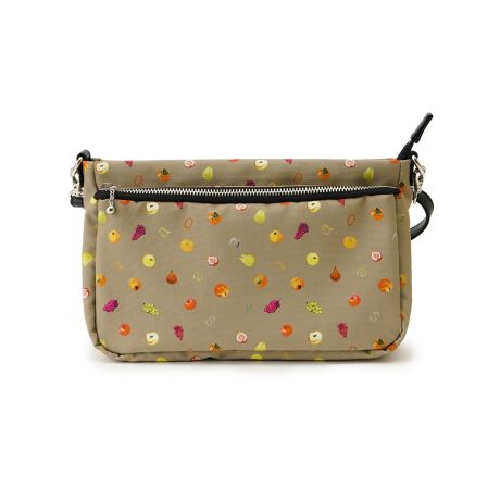 [^ԁF4400535]CXg[^[yC^jEXPzƂ̃R{[VBԂȂ炵Ƃ}`ƁAYɎ܂[֗ȃV_[obOB@ׂȃ^b`POPȃJ[ŎU΂߂ꂽAt@xbgt[cAx[VbNȃJ[ɉ؂₩ɉffUCBł̃VvȃR[fBl[g̍FɍœKȁAڂ䂭ACełB֘AiFTVc(4400541)ATVc(4400542)AXq(4400536)AXJ[t(4400537)B