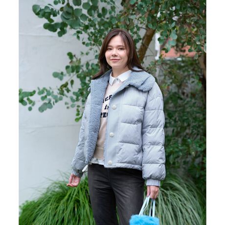 [^ԁF4400522]Ƃoɏd󂷂钆킽̃pfbgWPbgB܌ɂ͉݂̂{A{AfBȃ[h肰ȂoB~h̃fUC̓XJ[gu[cƑQŁAꂩ̋G߂̑ʂȃR[fBl[gɍ킹₷VGbg܂B̓SdlŐSn悭tBbgA̓hXgɂ蒲\Byʐ݌vȂ̂ŁAԓ≮ŋCyɒEŎɎۂɂ֗łBpƃt@bV˔AE^[́AfC[T̂o܂ŕL􂵂܂B------------------------------------pV[YF~LkFȂFȂ|PbgF萶ňF藠nF-------------------------------------i̐F́ABeꏊ̂Aql̂g̋@ɂFČꍇ܂B\߂B