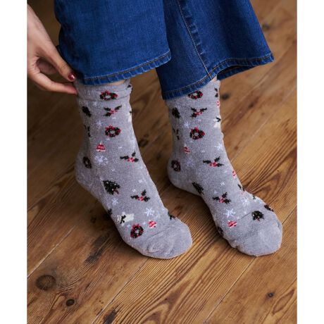 [^ԁF4500524]zf[V[Y𐷂グA炵NX}X̃V[g\bNXłB[Xc[AqCMƂ`[tU΂߁AĂ邾ŊyCɂĂ܂BLv⃌[a炩ȔG̑fނɁA|E^̐LkAKȗSn܂Bgp͂Aꂩ̋G߂̂ƂMtgɂ߂ACełB------------------------------------pV[YF~-------------------------------------i̐F́ABeꏊ̂Aql̂g̋@ɂFČꍇ܂B\߂B