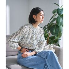 小花プリントフリルブラウス【FASAC】