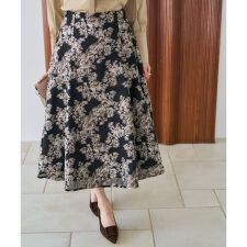 ボタニカル柄ロングスカート【NEMIKA】