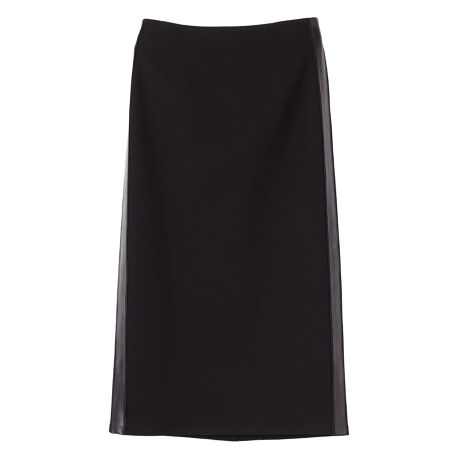 [^ԁF2615501]Ȃ₩ȕfނpAxgp[cȂƂŏ炵DȃVGbg\ÕXJ[głBxgɂ̓AC|AӂƗDۂ݂cƂŁAdȂ_炩ȈۂɎdグ܂BfUC̃ANZgƂāATChɂ̓OOe[vƃtFCNU[dˁA璹~VŒJɒ@͂zĂ܂Bׂ̍₩ȃfBe[AɐꂽiiY܂Bnɂ́AVN̂悤ȌƊ炩{̃Xgb`TegpASn̗ǂǋ܂BxȋZpƎԂdĂAЂ\B