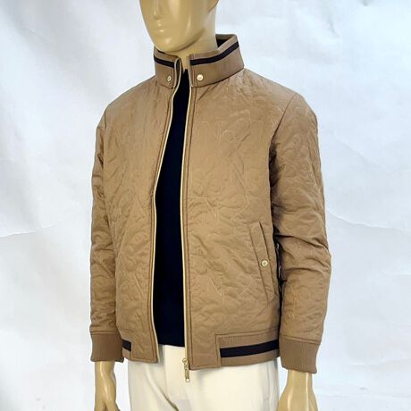 [^ԁF23106502]Nissa GolfIWiLeBOfނgpȃAE^[BO[łgu]B_ufUC݂̋ŁA₽VbgAEgBfނ̒ȃlbNEH[}[(23146503)Anbg(23156501)ALbv(23156502)ƍ킹ĂɒgBifނ̌Ffނ̓FȂfނ̌F򂪂Ȃfނ̐LkFȂpbgFȂndlFRZvgtX̃][gnj[XivoXŁuNissavjC[WStuhBR[g_W[wiɃ[bp̃GXvꂽEFAObYWJ܂B