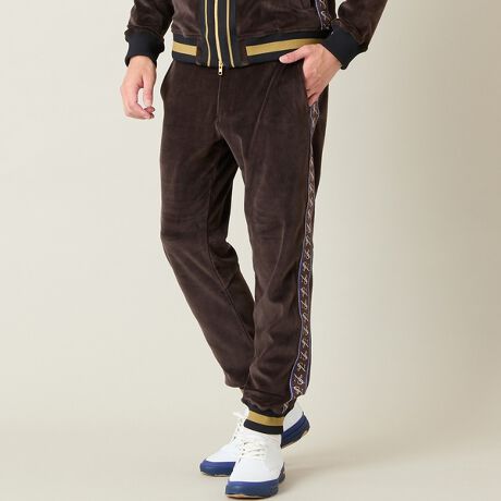 [^ԁF23055503]ƌ݂̂xAfނ̃XEFbgpcB\ʂ̋Nтɂ͂炩RbggpA\tgŔG肪ǂ̂BՂVGbgłBTCh̃IWie[vfUC|CgBfނ̃p[J[ƍ킹ăZbgAbvR[fBlCgy߂ACeBCollarFuEAubNAbhfgF183cm pTCYF7ifނ̌Ffނ̓FȂfނ̌F򂪂Ȃfނ̐LkF遡RZvgtX̃][gnj[XivoXŁuNissavjC[WStuhBR[g_W[wiɃ[bp̃GXvꂽEFAObYWJ܂B