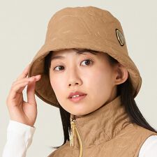 エヌエス23・パー・ニッサゴルフ(NS23 par Nissa Golf)のロゴキルティングハット