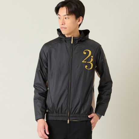 [^ԁF23105501]LIMONTA-EAST-&reg;̔Œyʂ̃^t^ngpBTCN|GXe100gpSDG'SfނłBʂɃ`cH{hB₷̃p^[ŃXCOזȂA@\IȃfUCƘe̔zF|CgBɂNissa Golf̃vguh̃ACRƂĖڂACełBCollarFzCgAubNfgF183cm pTCYF7fނ̌Fʑfނ̓FȂfނ̌F򂪂Ȃfނ̐LkFȂRZvgtX̃][gnj[XivoXŁuNissavjC[WStuhBR[g_W[wiɃ[bp̃GXvꂽEFAObYWJ܂B