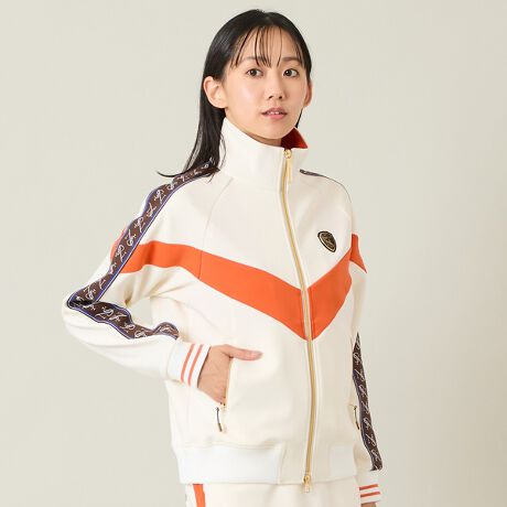 [^ԁF23125550]RpNgȃfUCV؂ւCpNggbNu]ByʂŃVɂȂɂÃ_{[fނgpBtBbg蒅SnQBUVJbgڐG⊴AXgb`ȂǁA@\ʂɂDĂ܂BfނŃt[fB[vI[o[ƃXJ[gApcWJBR[fBl[g̕LV[YłBCollarFzCgAubNzCgfgF162cm pTCYF2ubNfgF154cm pTCYF1fނ̌Fʑfނ̓FȂfނ̌F򂪂Ȃfނ̐LkF遡RZvgtX̃][gnj[XivoXŁuNissavjC[WStuhBR[g_W[wiɃ[bp̃GXvꂽEFAObYWJ܂B