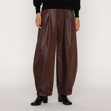 [^ԁF18-12PM07-205]sfUCtGA[ȃo[VGbgƃU[Te̎łAU[CNTeo[pcłB̂㎿ȑlJWAo܂B̃o[VGbgłBҏ͏[߂ɂA҉Ԃ̏o鍡N炵߂̃OXɐݒ肵Ă܂Bc[^bNō肩琞ɌĂӂƍL{[łB̃hXgۂ͘e̕R߃p[cɂЂĎ[ł܂BEGXgSŊyȒSnɂĂ܂Btg͖{JŁA݂͂yłBsfށtU[̗lȏ㎿ӂ鉐ƓKxȒʋCƃXgb`𕹂AU[CN`cTełB悱ɃM[|GXeƃXgb`̓ނgpAxŐDグ邱ƂŁAKxȃXgb`Ƃӂ݂Ă܂B㝛A`cAGA[^u[̎ỎHāABe[Ŵ郌U[̗lȕ\ʊfUCĂ܂B`cHŔMƈ͂ŌƂɁAGA[^u[HŐn𝆂ݍŕ\ʂɍׂȉAeĂ܂B