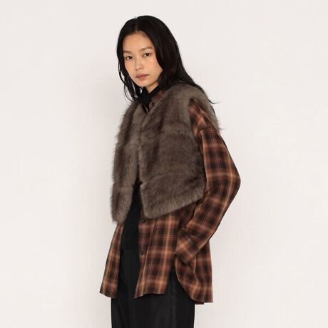 [^ԁF18-14VM02-205]sfUCtƉHD邾ŃR[fBl[giグA֗ȃtFCNt@[V[gWłBɓꂵA[hȕ͋CɎdグĂ܂BƂVlbNƁAєƎ̊~V̖DAXG[h̕ʒnƃnM킹XLIXL̎dĂŁAy₩ɔdグĂ܂BTCh͘eDȂ^uŗ߂OiK̃hbgtdlŁAl̑̌^₻̓̃X^COɍ킹ăVGbg𒲐߂Ă܂BƂA[z[̃gbvXƍ킹邱ƂłAfUCI΂Ȃ\ACełBfނ~j}ȃfBe[ŃO[h鍇̌ԂAn〈ԂAhbgtAẽ^uSčɓꂵ[hȃANZgłBsfށtAǋy{̗lɁAA_[wA(Z)ƃK[hwA()oX悭~bNXӂƃ{[~[ȃtFCNt@[łBтőŜ̃{[AȖтŏ_炩ƒgvX܂BlލŌÂ̈ߕƂ郌U[t@[AۑS̊ϓ_琢Eł̃]At@[ɑVȑfނƂătFCNt@[IĂ܂BׂȂ₩ȑ@ׂgpAєh~̂߂̐ڒ܂gp҂ݏグĂ邽߁A_炩y₩ȕłBx[X߁AgbvɔZF𐁂ti߂{ӂ{̃t@[̂悤ȐF\Ă܂B(J[)15Fi`x[Wdx[XWx[WAgbvuEŐF(J[)14Fg[vdx[X~hO[AgbvZuEŐF