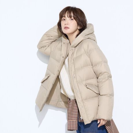 [^ԁF21-65UM01-205]Ȃ邽тɔYށgÑ_EhB͗~ǁARRJWA߂ۂ͔Bȑl̗v]ɉART[h[ũCg_ER[głBsfUCtƌ闧̓IȐ؂ւŁA܂RɃJo[ȂAcꊴ}VGbgBqbv܂ŕݍރ~hŁA₽܂BEGXgƐ̃h[XgOŌڂ̃oX𒲐łA|Pbg͋NёfނŎꂽƂ̒gɂz܂B}bgȎ̕\n͏iȃcق̂BJWAɂȂ肷Aʋ΂ɂ킹₷ۂɁB킽ɂ͍i_EgpAŷɂ肠Bsfށt\n̓}bgȎ̃iC^t^ŁAEh@\Ă܂B킽̓_E90EtFU[10gpAyƕۉ𗼗Bn͊炩ŃjbgƂ̏d˒łɂAԂ̒płɂyłByX^COāzEʋ΂ɂ̓pcX^Cɍ킹ăX}[gɁBET̓fj⃏s[XɉHDČy₩ɁBEdɂAoɂfA㎿ȑl̃_EłBgyāA邾ŏiBhȓ̗ꖇłBsɍEȂVvȃfUCŁANAėN~̒ԂɁByX^btpRgzig160cm / pTCYF9jES̓IɂƂ肪Ad˒ĂȂTCYłBEI[o[A茩VGbg傤ǗǂہBE͂Ⓑ߂ŁAw悪x̒łBE^t^fނȂł͂̃nƒ悢cAyʂłƂĂ₷łBEt[h͓ŜݍރTCYŁAhS܂Byӎz摜̏i̓TvigpBeĂꍇ܂Bł邩Aۂ̏i̐Fɋ߂Â悤OꂵĂ܂A̓Ag̃j^[ȀƖȂǂ̉{ɂA኱قȂČ邱Ƃ܂B܂dlAHATCYAfޓ኱قȂ邱Ƃ܂̂ł܂B