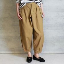 タック入りアラジンパンツ