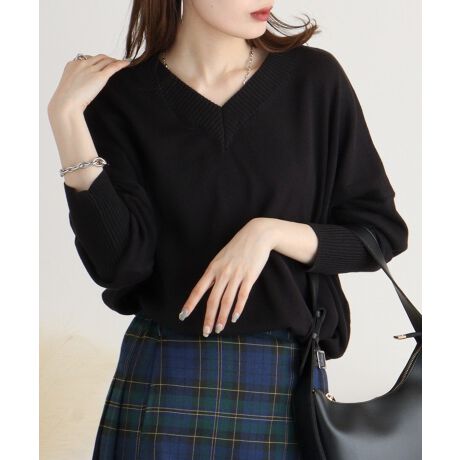 [^:WN-0225][^:WN-0225]pointVlbNfUCƃufBe[ۓIȃh}Z[^[BƋ݌Ɏ{ꂽu҂݂_ȕ͋CoAꂽX^C܂B_炩ȑfފƒ悢bNXVGbgŁAfC[R[fɕiivXꒅłBsizeM-LALL-3LA4L-5L3TCYWJŁAĽ^ɑΉBƂrbOVGbǵA}^jeB⃊bNXR[fɂ҂łIsilhouetteh}X[uȂł͂̂₩ȃVGbgAbNXƏi𗼗B₷ƃX^CAbv˔fUCłBcoordinatefjXbNXAOXJ[gƍ킹΁AJWA炫ꂢ߂܂ŕLB^[glbNL~\[AVcƂ̃C[hŎ񌳂̈ۂAŴ߂łBu]{AA_ExXgȂǂ̃AE^[Ƒgݍ킹āAGߊ̂X^Cy߂܂BoPbgnbgLbvAԂANZT[vXāAgĥ钅Ȃɂ킵Ă݂ĂsOKV[tsEVEgtUEEf[gECuEsNjbNELvEAEghAȂǁA܂܂ȃV[ŊIcolorItzCgEubNEOCbVx[WEo[KfB[ň:ZZZZLk:cE蓧:₠藠n:Ȃ:ȂyTCYz[M-LTCY(M,L)]gF68cmAF66cmA䂫F78cm[LL`3LTCY(XL,2XL)]gF77cmAF68cmA䂫F78.5cm[4L`5LTCY(3XL,4XL)]gF80cmAF70cmA䂫F81cmyfށz50%AAN50%ynzȂyz₠yLkzcEyYzoOfVᒍӎEBẽCeBO⃂j^[ɂAƐFقȂꍇ܂BwOɂBETCY͎ƂŌvĂ邽߁A኱̌덷ꍇ܂B