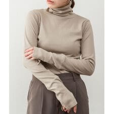 ハイネック指穴カットソー