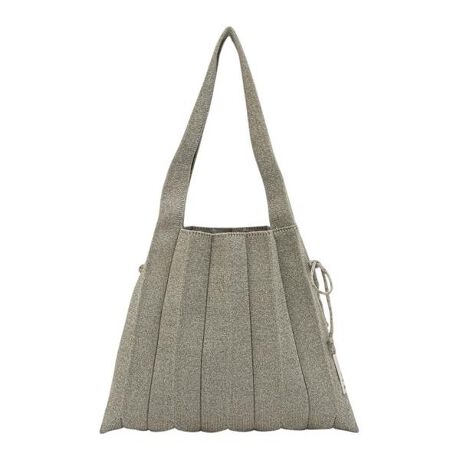 [^ԁF681315]𗷍ŝ悤ɁAŝ悤ɁBWZtAhXeCV[̃VOl`[fUCubL[v[cjbgv́ALxȃJ[pbg炨D݂̃J[Iт܂Byʐ݌vŁÂo܂Ŋŷ悤Ɋ邾łȂAƂ̂TCYŕpɂɎg[̂ɍœKłBɁAC[hobOƂăX^CO邱ƂŁApIɂg܂B_őϋvɗDꂽ҂ݕ̗pALkȂASɐ܂肽ŕۊǂł邽߁AgѐɗDĂ̂ő̓łB܂ATCNybg{ggpɗDfނ̗pĂAn̖ʂoȂ@Ń[EFCXgHĂ܂BEA4Ήi22~31cm)F~Ezi10~20cmjFZEybg{gi500mljFZEybg{gci500mljFZTCY : W25xH21xD5cmXgbv̒ : 19.5cmd : 100gf : TCN|GXe75A|GXe25A|E^3EǗ@ : hCN[jO߂܂Bv[č`ێ邽߂ɁAgpȂۂ͏ŕۊǂĂB : ؍TCY͑@ɂ1-3cmAd3-5ǧ덷oꍇ܂By[J[TCY@()zFREE : d:100gC :21cmC :25cmC }`:5cmC 荂:19.5cm