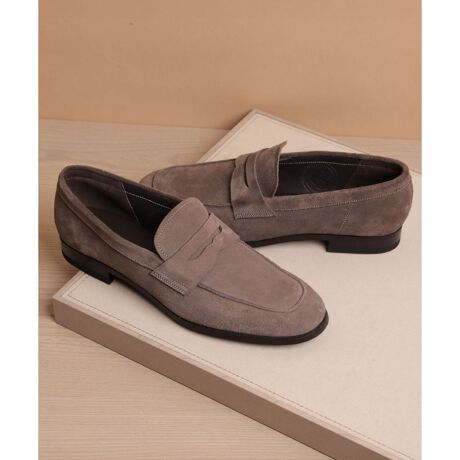 [^ԁF23HLBL_____BEGS]Sn悳Əi񋟂ACh[t@[B_炩ȉpXG[hAnȂdlŎdĂ邱ƂŁAɋz悤ȃtBbgBnCubho[\[gݍ킹邱ƂŌyƋ@\𗼗AXb|X^C̕KɍLACeBy@zZ~}bPCyCzq[A\[ yq[z2.5cmýiEBYjzEEREGAL i[Kj1961Nɓ{ɏ㗤ĈȗA͐lX̑xA炵ɊYĂ܂BuAlways feel goodvƂẑƁAREGAL͂ЂƂl̗zɌAiT[rXʂāAɐSn悭tBbǧAꂩ͂܂B