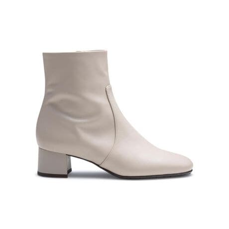 [^ԁFF74RCJ_____IV__]Jp@V[vU[ŕݍނ悤ȗSñV[gu[cB悢{[łܐɓKxȂƂ\tgIu[NgEŉKȂܐԂBCjOɂ͔M@\̂Xgb`n LEOTHERMO(IT[)̗pBϊɗDꂽOXt@Co[z\[3mm̒ᔽNbVBu LEOTHERMO(IT[)vnLkJԂŔM鐶nfށgLEOTHEROh͓ȕ҂ݐ݌vɂ蔭Mʂ𔭊vVIȑfނłBy@zZebhyCzgbvtĝ݌ yq[z45mmREGAL i[Kj1961Nɓ{ɏ㗤ĈȗA͐lX̑xA炵ɊYĂ܂BuAlways feel goodvƂẑƁAREGAL͂ЂƂl̗zɌAiT[rXʂāAɐSn悭tBbǧAꂩ͂܂B