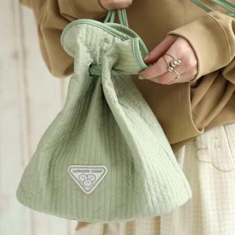 [^:M2500030]ȂŃET̃byALg̃krobOBDGƃ~L[ȃJ[pbƖڂ炵BRƂtH͓IȋВ^Cṽg[gobOłB|ł钷̎ɁA|PbgĂ̂ŏ̎[ob`BTCYF30cm@㕔F34cm ꒼aF26cm@܂F12c@F53cm