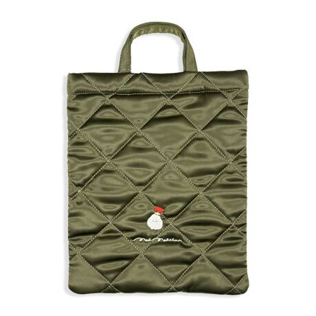 [^:M2500040]p\R^ubg͂AigɂLeBOobOBobNCobNƂĂg₷Aa4TCYۂ傫łBȎdlŁAՌ璆̕܂Bfނ̃|[`܂Bʐ^̃p\Rmac13C`ŏ]T܂|Pbgt}Olbg{^TCY : c35cm ^28cm