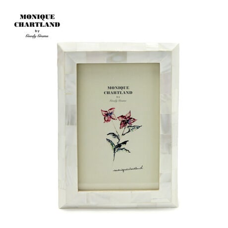 [^:gfc-mq-0144]nF̃VFgݍ킹čꂽtHgt[łB򊴂̂t[̓VvłȂ݊AǂȃCeAɂ݂܂B