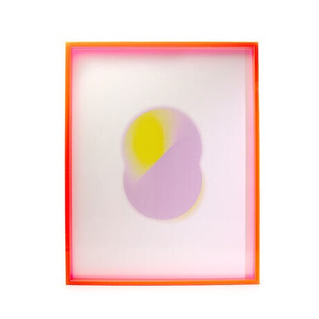 [^:gfc-th-0007]Vvŋϐ̂ƂꂽfUCB40cm~50cmȓ̃A[g[Nʐ^̂ɓKĂ܂BǂɂĂɒuĂCeÃANZgɂȂ܂BCLEAR͌_炩荞݁AԂ𖾂邢ۂɂ܂BVvȃfUĈ߁AɏA[g[NIт܂BʂƃlIJ[ɔFČPINḰAԂɃ|bvȈۂ^܂BdȂ肪ȃubÑt[AʂANfނłłĂ邽ߓAԂɓ݂₷ȂĂ܂BuTHRUiX[jv́AƋPǋv_NgłBƔZ邱ƂŁA炵̒ɐVȋP炵܂B